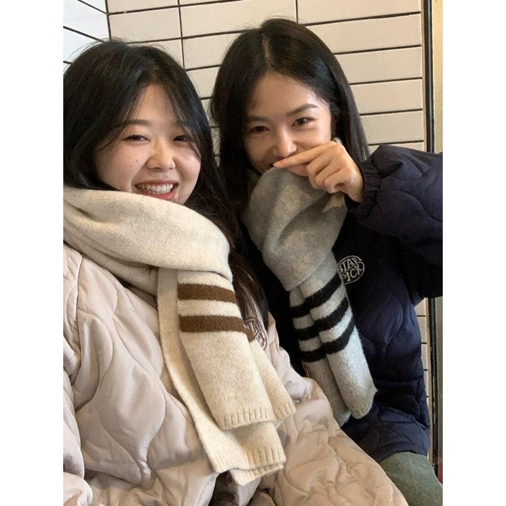 質感細節滿分的韓系圍巾 圍巾 披肩 冬天必備 交換禮物 情侶 女友 男友 禮物 聖誕節 姊妹裝-細節圖6