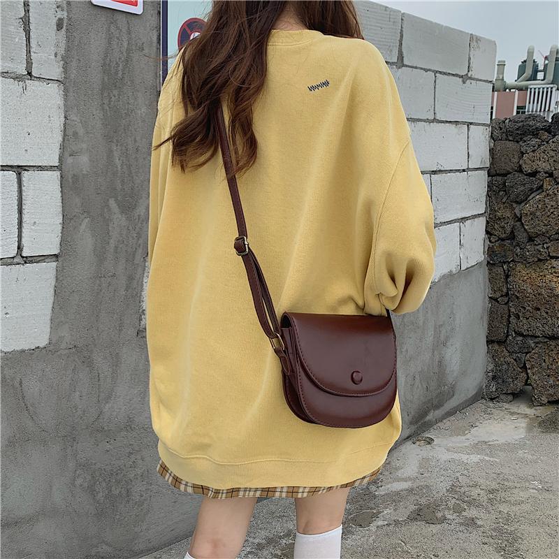 WU96/芥末黃 兩面小刺繡 大學T 衛衣 大學踢-細節圖4