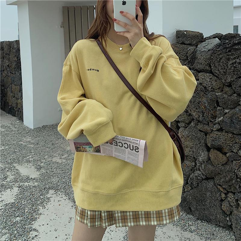 WU96/芥末黃 兩面小刺繡 大學T 衛衣 大學踢-細節圖5