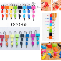 生活技能-開鎖 一組8色不同（8色鎖頭）兒童幼兒教具教學道具設備感官感覺統合訓練運動平衡手眼協調遊戲