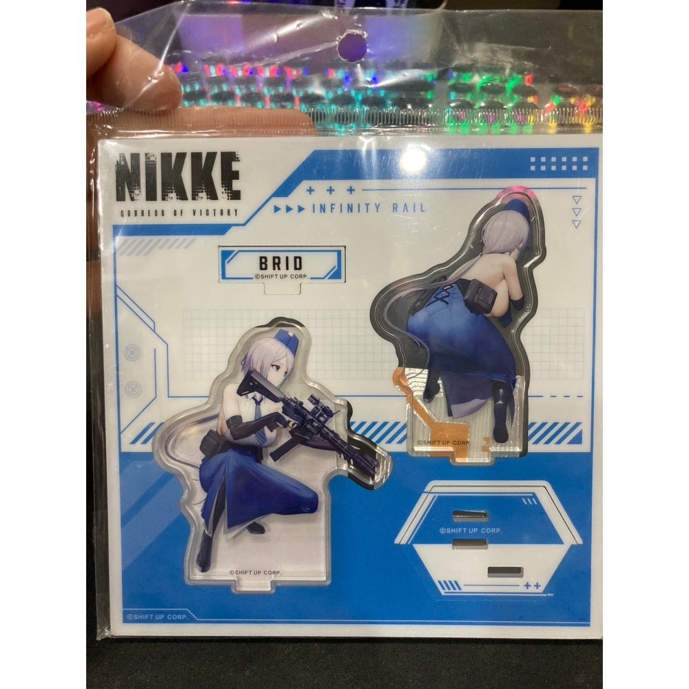 維達小舖] 勝利女神：妮姬 NIKKE 背中で魅 人物背後 壓克力立牌 日版全新-細節圖4