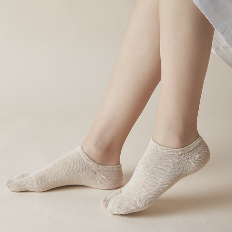 【Caramella】隱形襪 兩指襪 分趾襪 女生襪子 踝襪 男襪 船型襪 黑襪 SOCKS 棉襪 襪子 兩趾襪 素色襪-細節圖4