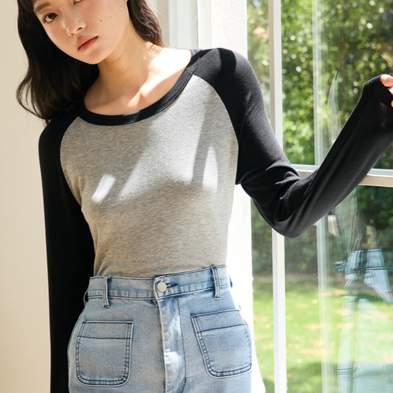 【Caramella】內搭 打底衫 長袖 發熱衣 圓領 長袖內搭 長袖上衣 內搭衣 冬天長袖 保暖衣 9937 9938-細節圖8