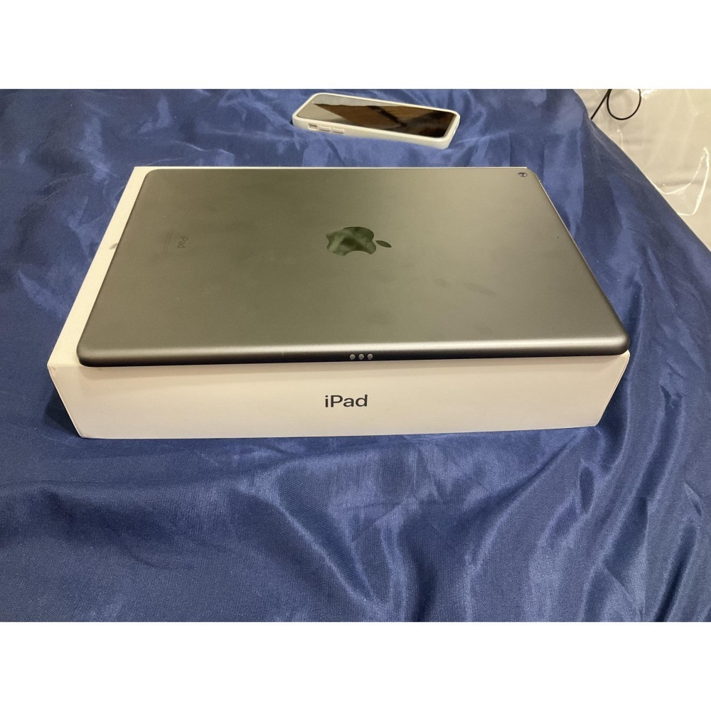 *二手近新*iPad 9 WiFi 64G 太空灰 多配件 完美機況-細節圖3