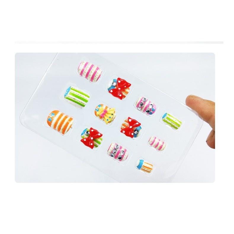 韓版~12入兒童3D立體重覆自粘彩繪指甲貼-細節圖6