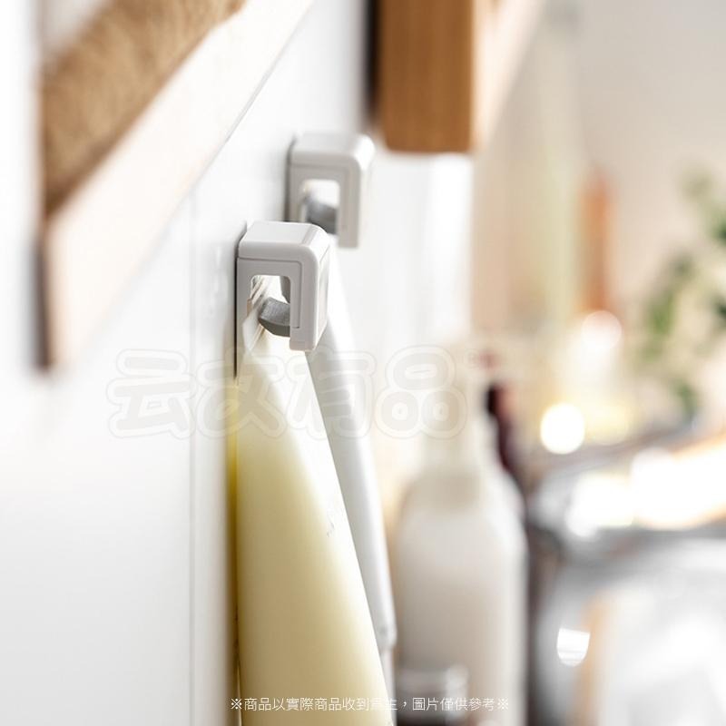 浴室牙膏夾🦷洗面乳夾 衛浴掛夾 牙膏收納 浴室收納器 廁所收納 牙膏架 無痕掛勾 浴室壁掛夾 毛巾塞 掛勾 壁掛收納-細節圖7
