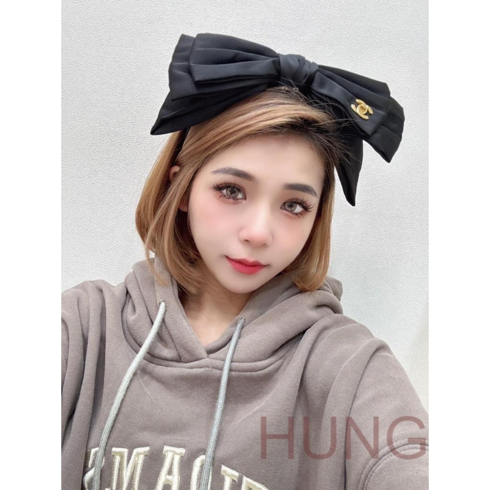 🅷🆄🅽🅶預+現韓系時尚小香LOGO髮箍-細節圖2