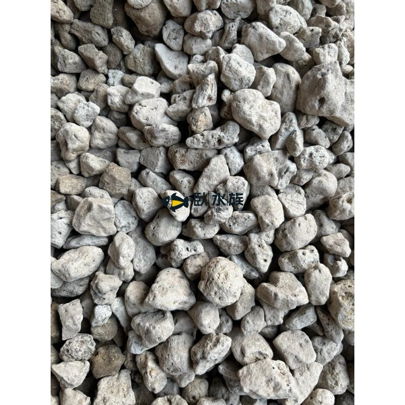 【臥水族】環保輕石 浮石500克 過濾濾材  圓桶 上部過濾 底部過濾 水族濾材 魚菜共生 盆栽 濾材 淨水 養魚 多肉-細節圖3