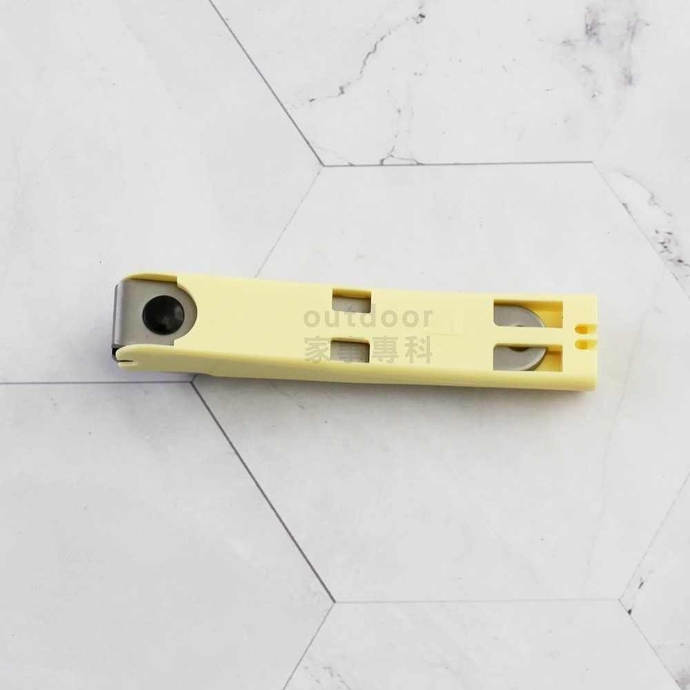 outdoor家事專科 日本製 貝印KAI 小熊維尼不銹鋼指甲剪 S號平刃/M號曲刃 附銼刀 KK-1490/91-細節圖5