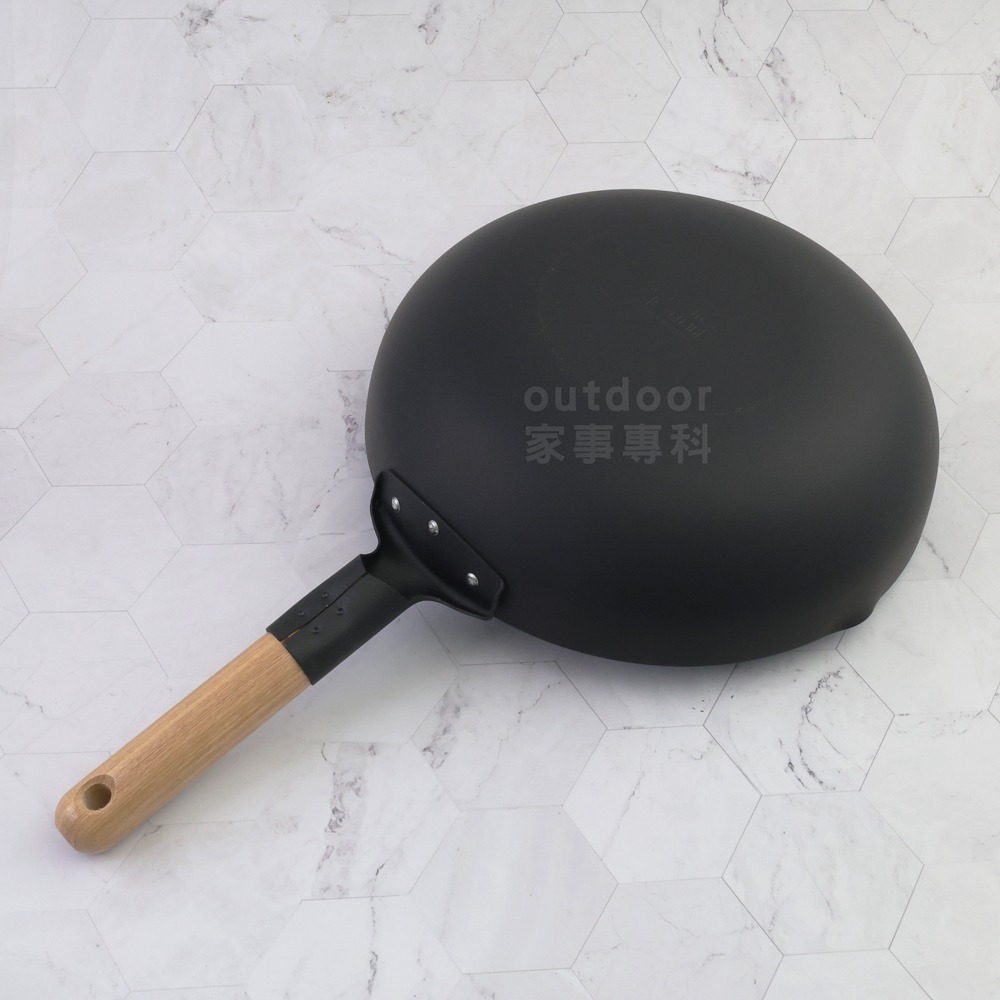 outdoor家事專科 日本製 TAKUMI匠 岩紋鐵製深炒鍋 28/30CM 鐵鍋 單柄炒鍋 IH爐可用-細節圖5