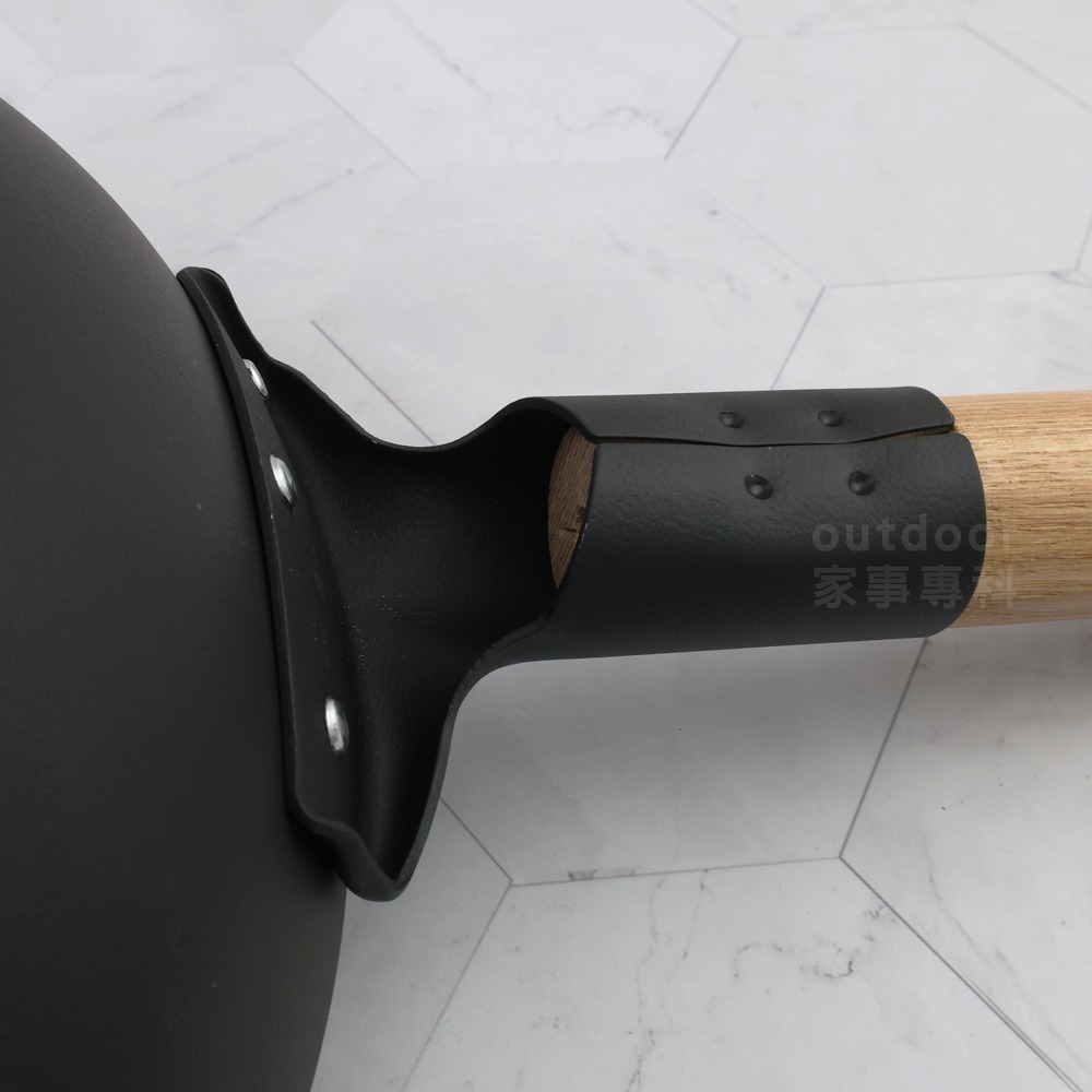 outdoor家事專科 日本製 TAKUMI匠 岩紋鐵製深炒鍋 28/30CM 鐵鍋 單柄炒鍋 IH爐可用-細節圖10