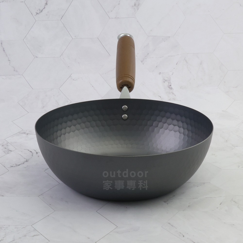 outdoor家事專科 日本製 Pearl Life 窒化鐵槌目小炒鍋 鐵鍋 20/22/24/27cm 平底深炒鍋-細節圖5