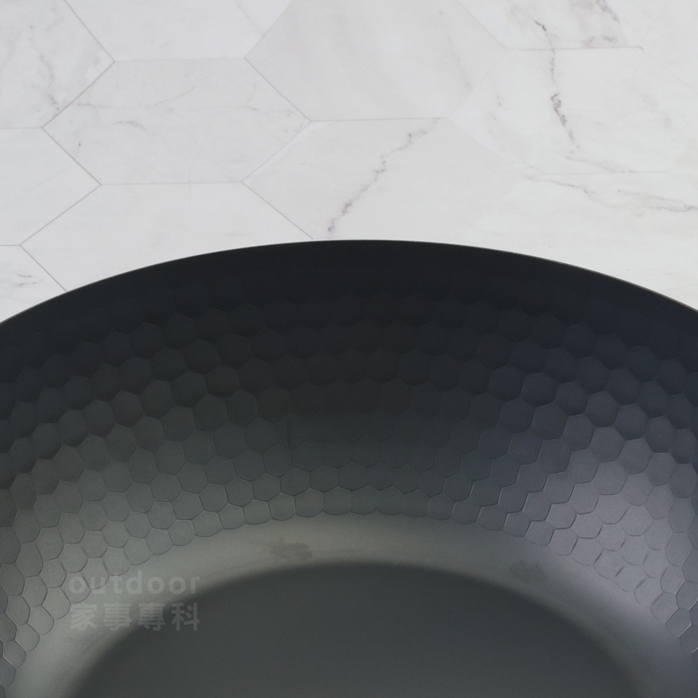 outdoor家事專科 日本製 Pearl Life 窒化鐵槌目小炒鍋 鐵鍋 20/22/24/27cm 平底深炒鍋-細節圖7