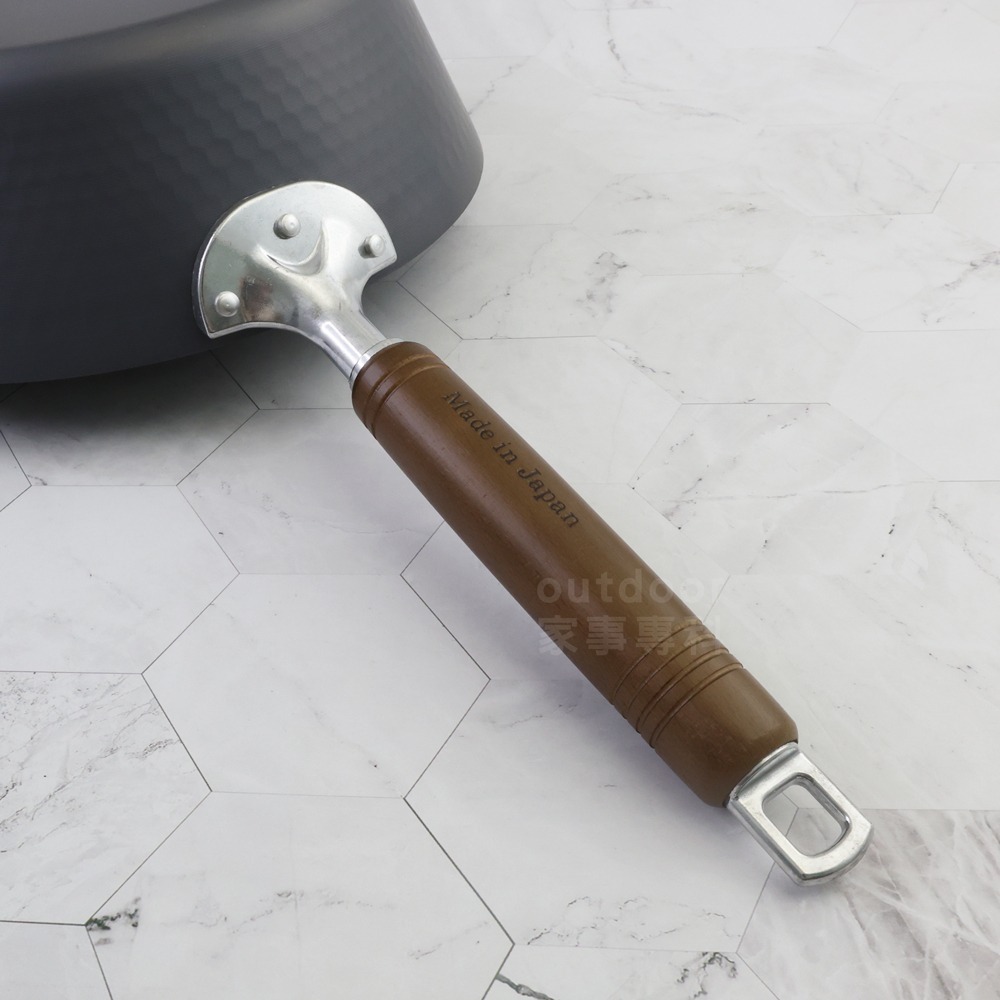 outdoor家事專科 日本製 Pearl Life 窒化鐵槌目深型平底鍋 平煎鍋 26/28cm IH爐可用-細節圖9