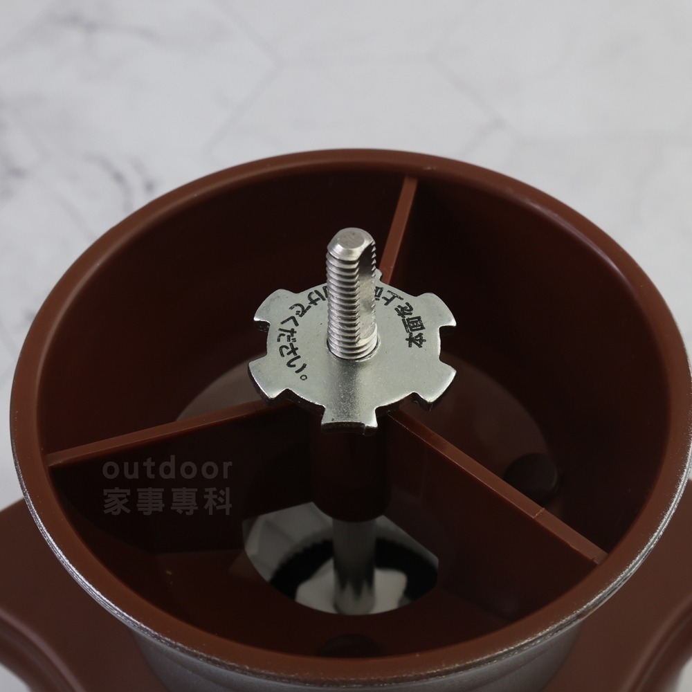 outdoor家事專科 日本Nichoice 手搖式陶瓷磨豆器 手動式 仿木質 陶瓷磨刀 中/深焙豆研磨 CBM-934-細節圖9