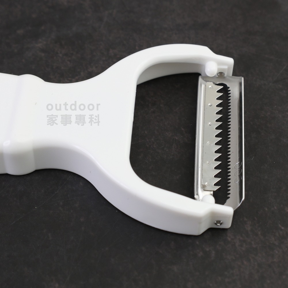 outdoor家事專科 日本製 echo 不銹鋼細絲刮皮器 刨絲器 削絲 刨刀 牛蒡 蘿蔔 蔬菜刨絲 白色 147264-細節圖6