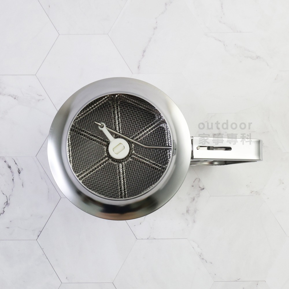 outdoor家事專科 日本製 貝印KAI 不銹鋼手壓式麵粉篩杯 10cm 手搖麵粉篩 粉篩 麵粉 按壓 DL-6262-細節圖5