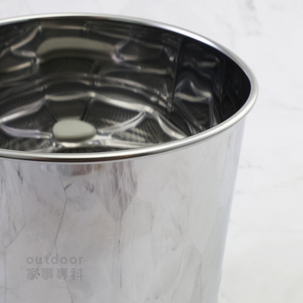 outdoor家事專科 日本製 貝印KAI 不銹鋼手壓式麵粉篩杯 10cm 手搖麵粉篩 粉篩 麵粉 按壓 DL-6262-細節圖9