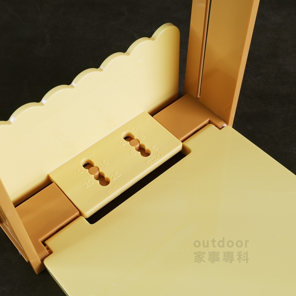 outdoor家事專科 日本製貝印KAI 簡易調整吐司切片器 附鋸齒麵包刀 摺疊式 吐司分片器 長條吐司 AC-0059-細節圖3