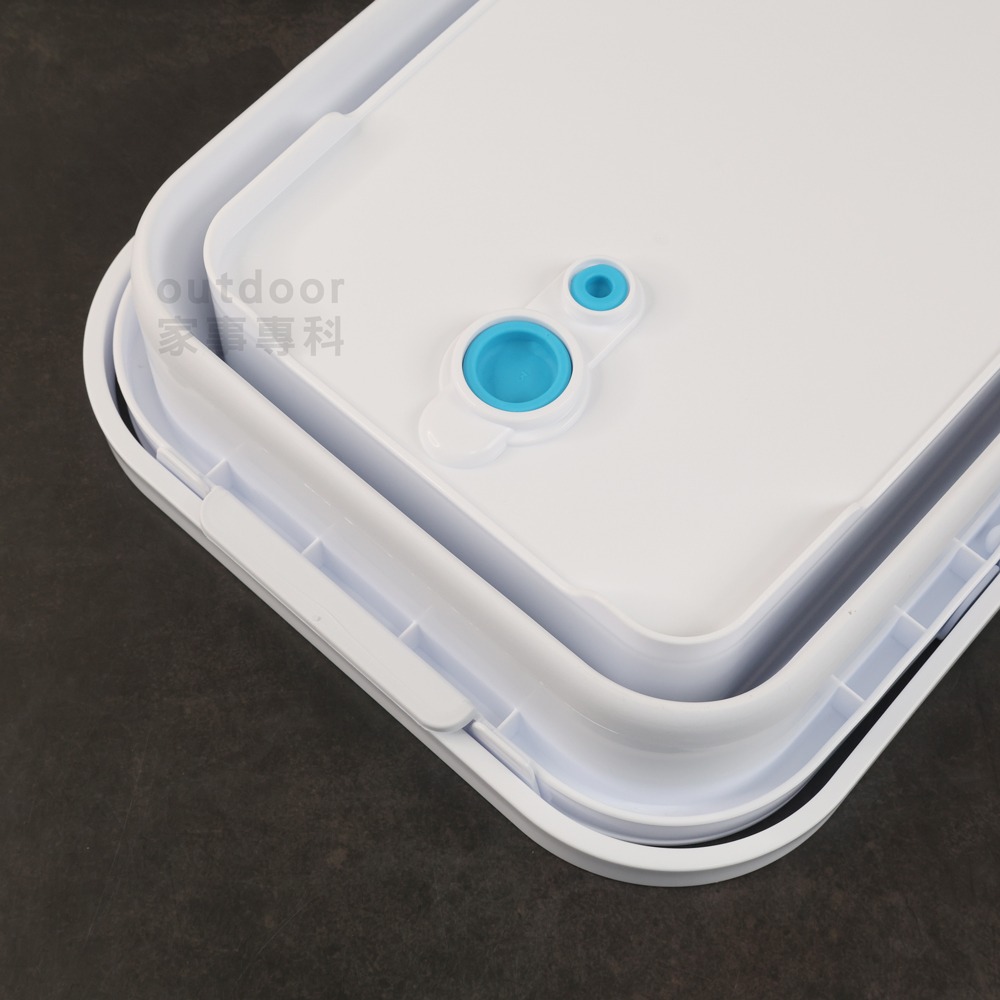 outdoor家事專科 日本製 iSETO伊勢藤 15L手提式摺疊洗滌桶 貓咪洗澡盆 附可拆式架版 洗滌盆 洗衣桶 水桶-細節圖9