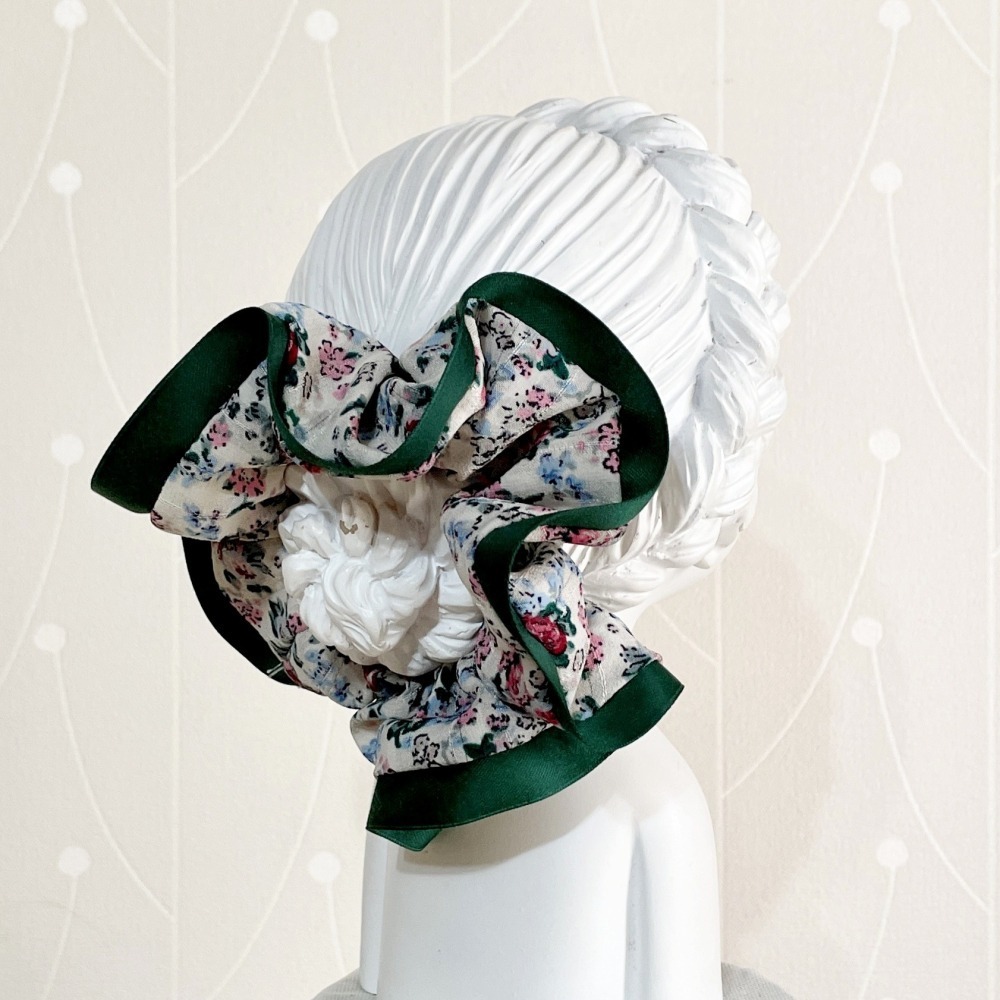 滾邊大腸圈/ 綠色髮圈 大腸髮圈 髮束 髮繩 髮飾 頭飾 禮物-細節圖2