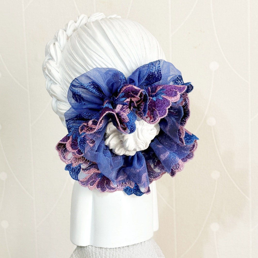 ＊哈娜髮飾＊法式刺繡蕾絲大腸圈/ 髮圈 大腸髮圈 髮束 髮繩 髮飾 頭飾 禮物 台灣製 獨家 MIT-細節圖2