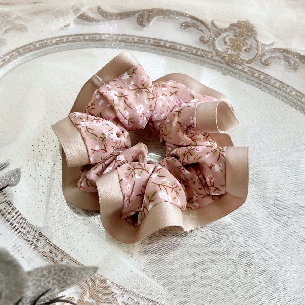 滾邊大腸圈/ 粉紅髮圈 大腸髮圈 髮束 髮繩 髮飾 頭飾 禮物-細節圖3