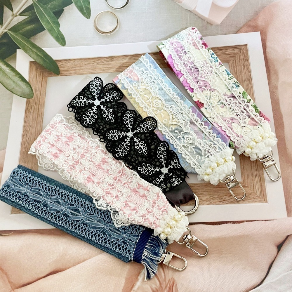手機掛繩/ 手機手腕帶 蕾絲掛繩 手機背帶 手腕繩 手機繩 背繩 吊飾 票卡吊帶 掛繩-細節圖2