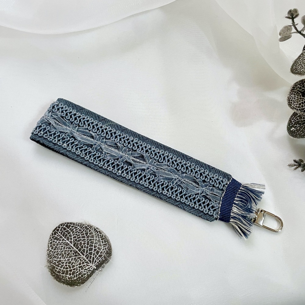 手機掛繩/ 手機手腕帶 蕾絲掛繩 手機背帶 手腕繩 手機繩 背繩 吊飾 票卡吊帶 掛繩-規格圖7