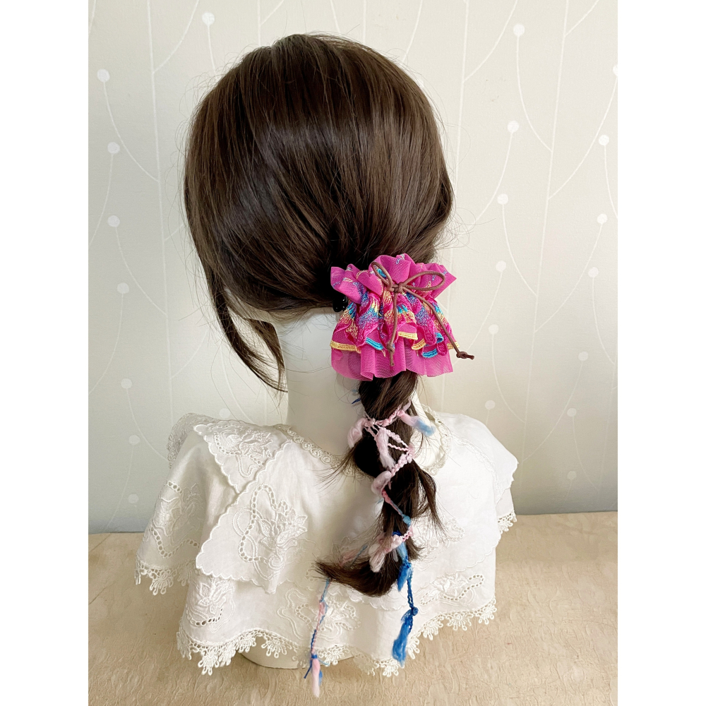 刺繡蕾絲皺褶髮夾/ 馬尾夾 編織髮插 馬尾插 髮叉 髮梳 邊夾 髮飾 壓夾 瀏海夾 彈簧夾 法國夾 法式夾 自動夾-細節圖3