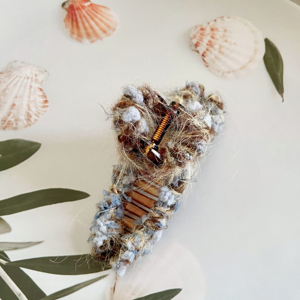 ＊哈娜髮飾＊手工紗線髮夾/毛線鯊魚夾 抓夾 髮飾 飾品 新娘頭飾 盤髮 丸子頭 包頭 禮物 生日-細節圖2