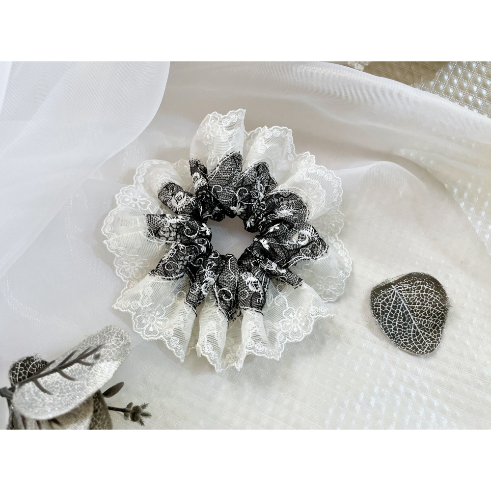 ＊哈娜髮飾＊法式刺繡蕾絲大腸圈/ 髮圈 大腸髮圈 髮束 髮繩 髮飾 頭飾 禮物-細節圖2