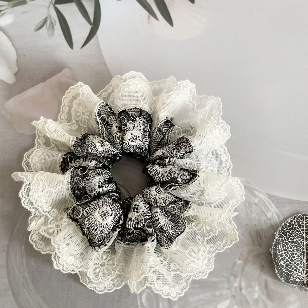 ＊哈娜髮飾＊法式刺繡蕾絲大腸圈/ 髮圈 大腸髮圈 髮束 髮繩 髮飾 頭飾 禮物-細節圖3