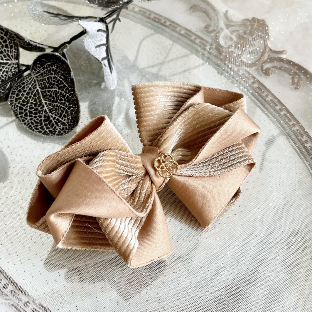 ＊哈娜髮飾＊手工立體蝴蝶結/香蕉夾 相交夾 鯊魚夾 抓夾 邊夾 髮圈 大腸圈 髮梳 髮叉 髮夾 壓夾 馬尾夾 彈簧夾-規格圖2