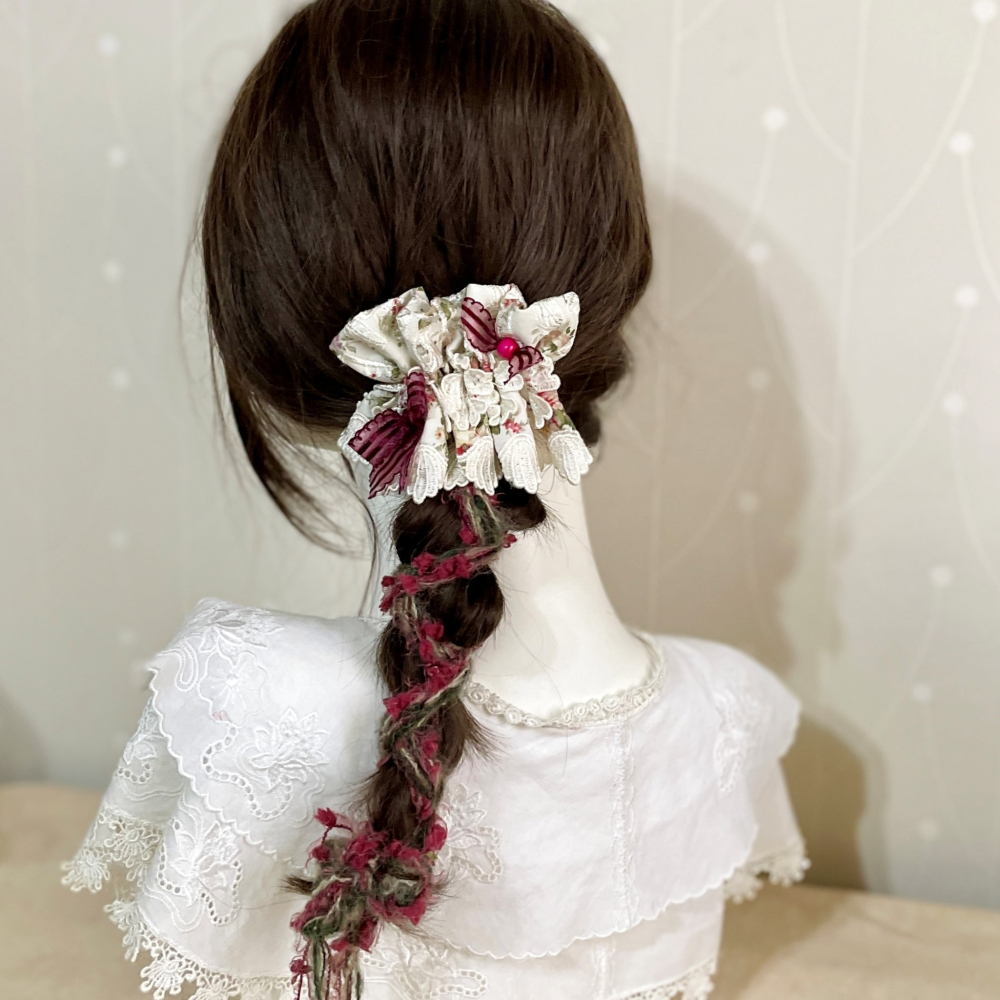 刺繡蕾絲皺褶髮夾/ 馬尾夾 編織髮插 馬尾插 髮叉 髮梳 邊夾 髮飾 壓夾 瀏海夾 彈簧夾 法國夾 法式夾 自動夾-細節圖2