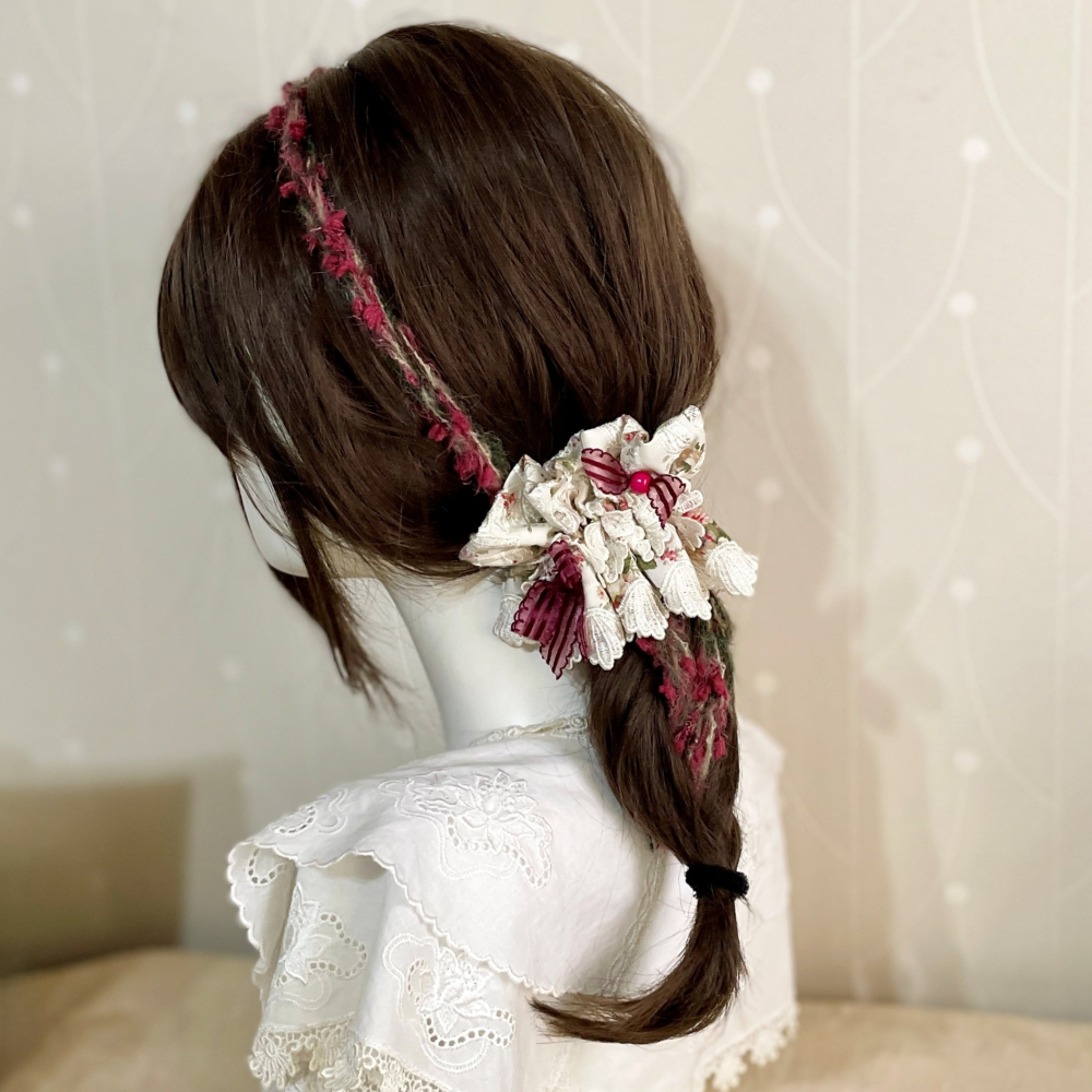 刺繡蕾絲皺褶髮夾/ 馬尾夾 編織髮插 馬尾插 髮叉 髮梳 邊夾 髮飾 壓夾 瀏海夾 彈簧夾 法國夾 法式夾 自動夾-細節圖7