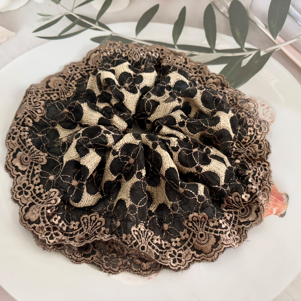 ＊哈娜髮飾＊法式刺繡蕾絲大腸圈/ 髮圈 大腸髮圈 髮束 髮繩 髮飾 頭飾 禮物-細節圖3