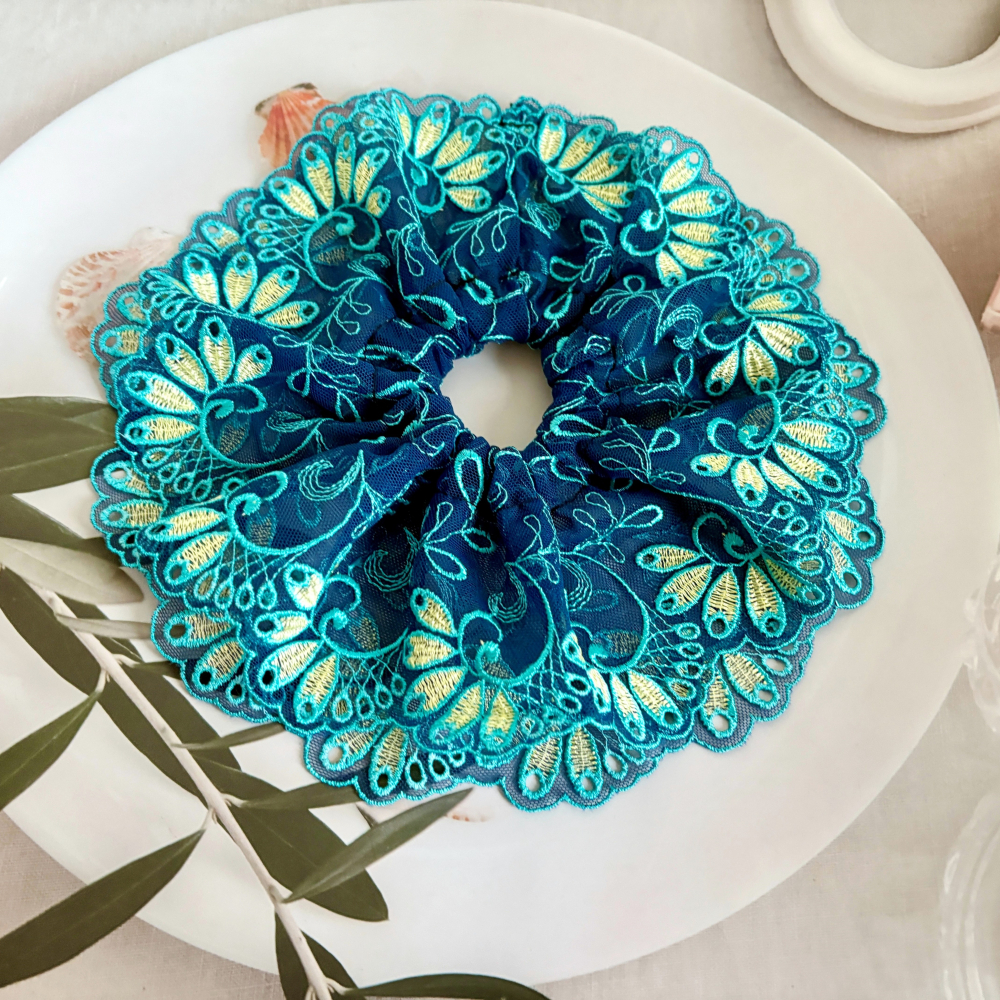 ＊哈娜髮飾＊法式刺繡蕾絲大腸圈/ 髮圈 大腸髮圈 髮束 髮繩 髮飾 頭飾 禮物-細節圖3