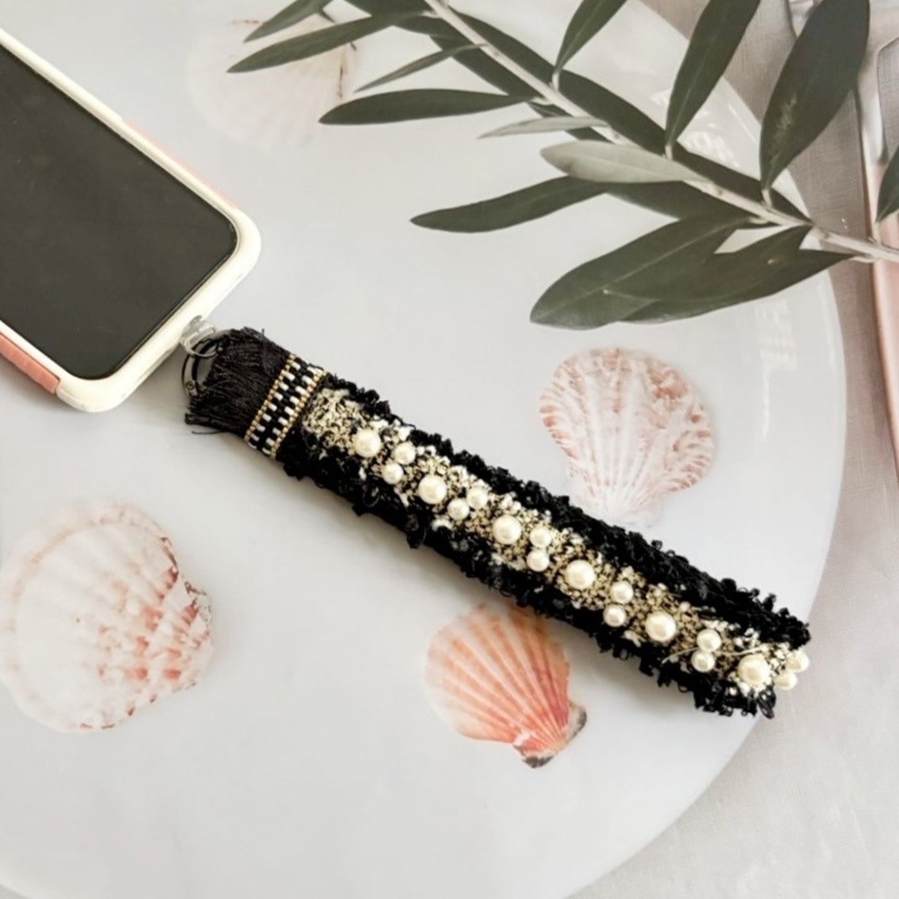 手機掛繩 / 小香珍珠手機手腕帶 掛繩 手機背帶 手腕繩 手機繩 背繩 吊飾 票卡吊帶 吊繩-細節圖2