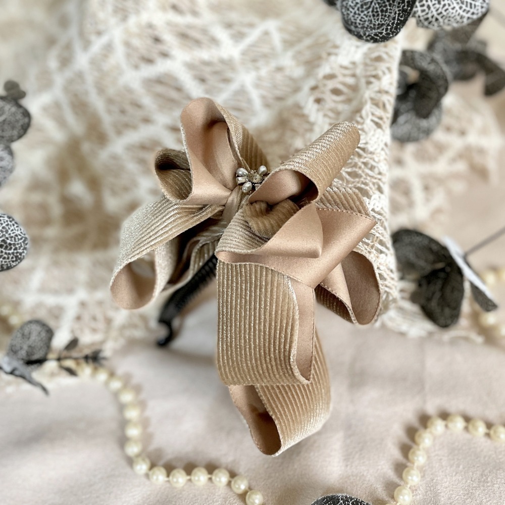 ＊哈娜髮飾＊絨質手工仙女夾/香檳色大蝴蝶結香蕉夾鯊魚夾 髮圈 馬尾夾 髮夾 相交夾 三爪夾 包頭抓夾 髮叉 髮梳 邊夾-細節圖2