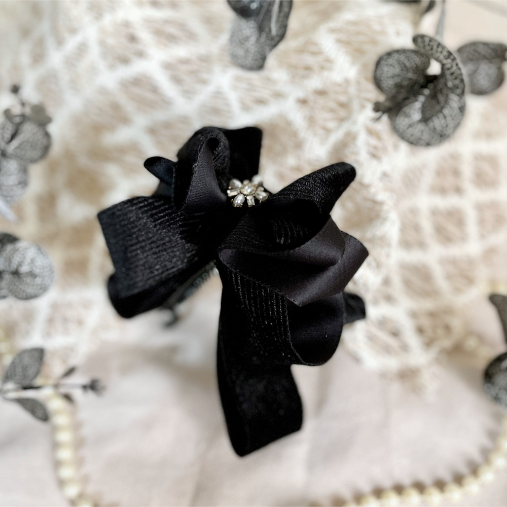 ＊哈娜髮飾＊絨質手工仙女夾/黑色大蝴蝶結 香蕉夾 鯊魚夾 髮圈 馬尾夾 髮夾 相交夾 三抓夾 包頭抓夾 髮梳 邊夾-細節圖2