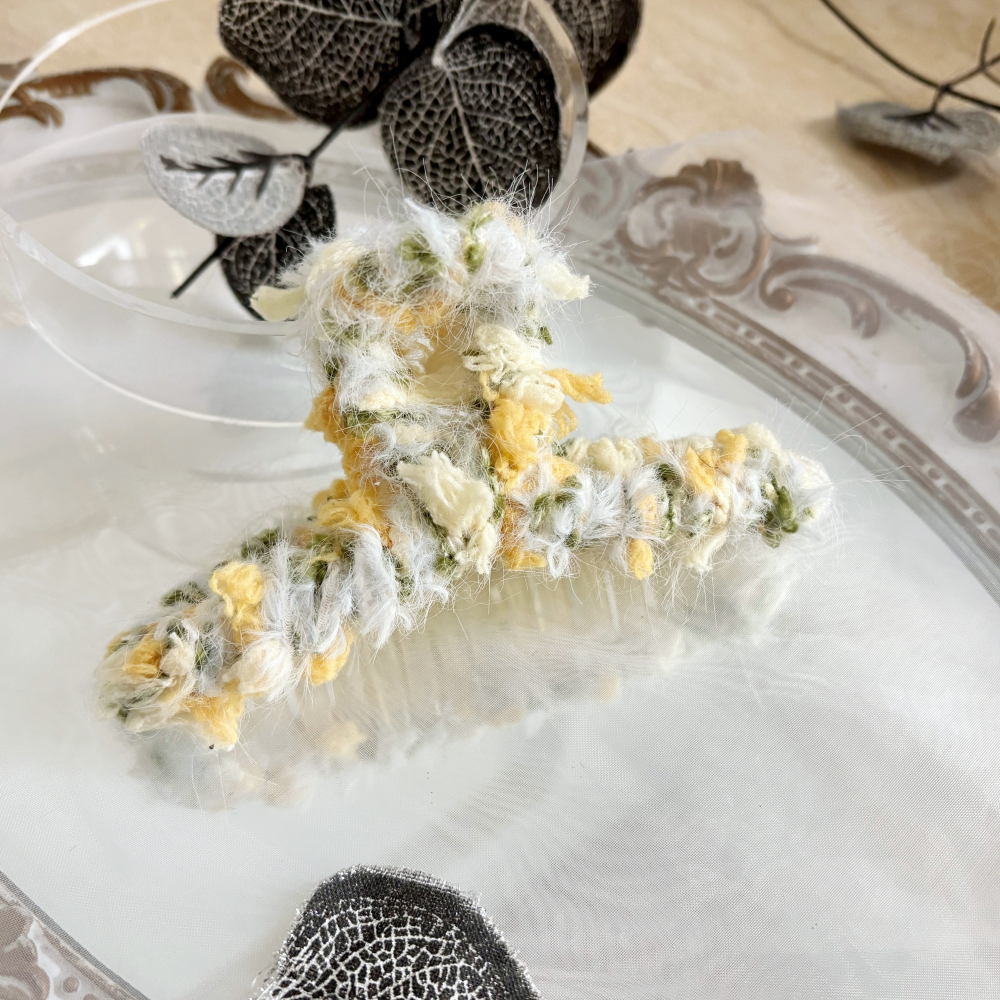 ＊哈娜髮飾＊手工紗線髮夾/毛線鯊魚夾 超大抓夾 髮量多 髮飾 飾品 新娘頭飾 盤髮 丸子頭 包頭 禮物 生日-細節圖3