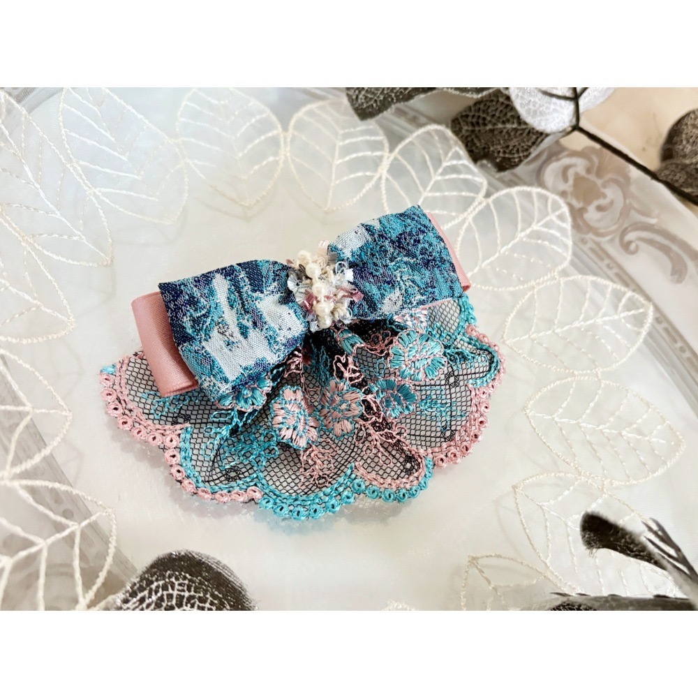 ＊哈娜髮飾＊可愛裙襬蝴蝶結髮夾/ 瀏海夾 馬尾夾 自動夾 邊夾 壓夾 鴨嘴夾 H夾 髮叉 髮梳 彈簧夾 法國夾 鯊魚夾-細節圖2