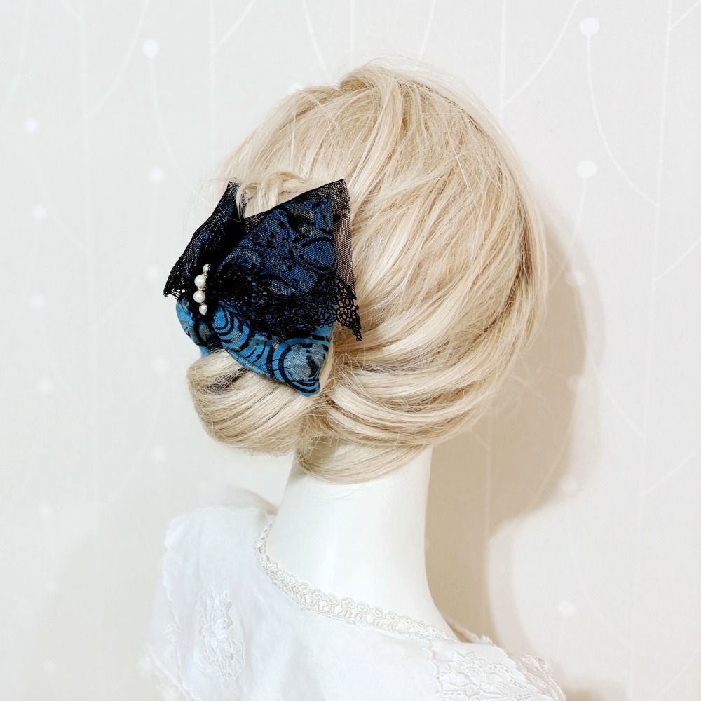 ＊哈娜髮飾＊英式刺繡蕾絲三角抓夾 / 鯊魚夾 馬尾 髮夾 包頭 公主頭 盤髮 頭飾 手工髮飾 獨家-細節圖3