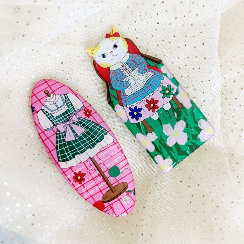 ＊哈娜髮飾＊獨家插畫髮夾 / 貓咪裁縫師 瀏海夾 滴膠壓克力壓夾 H夾 鴨夾 頭飾 髮飾 壓克力 童話風-細節圖2