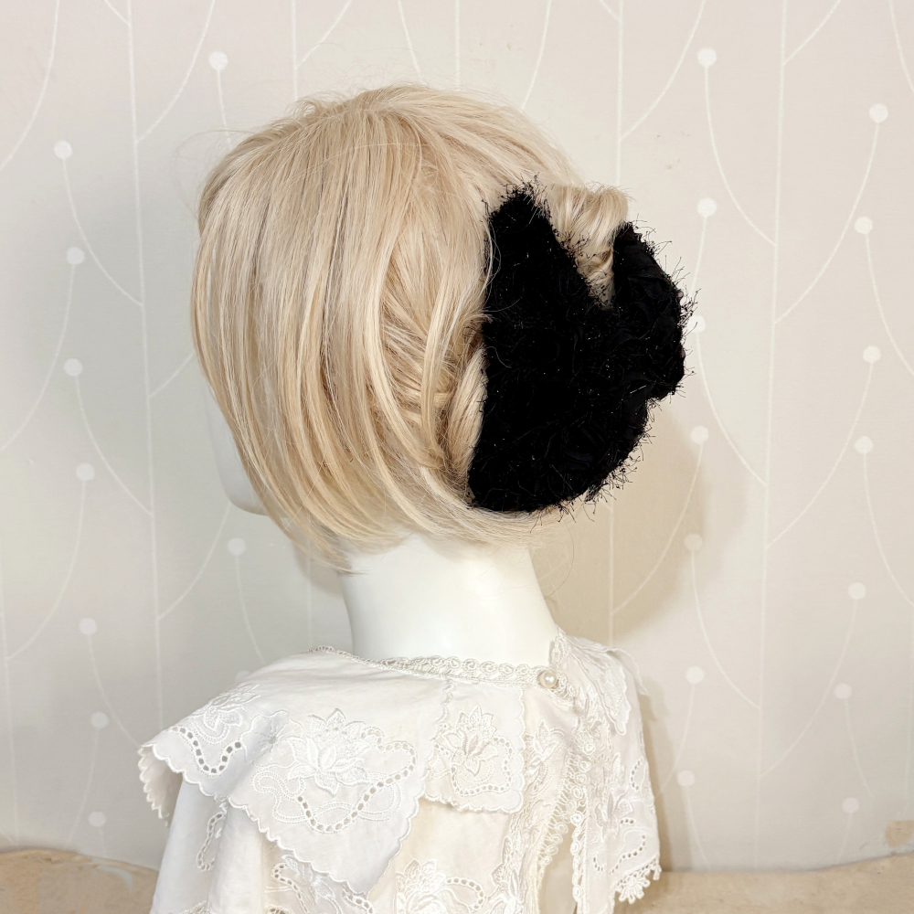 ＊哈娜髮飾＊三角抓夾 /水餃超大鯊魚夾 黑色小香 髮量多 馬尾 髮夾 包頭 公主頭 盤髮 頭飾 手工髮飾 獨家-細節圖2