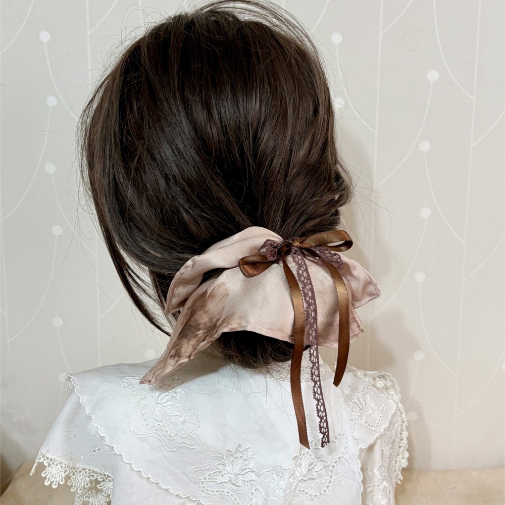 ＊哈娜髮飾＊方形大腸圈/ 髮圈 蕾絲 緞面腸圈 方型 方巾 大腸髮圈 髮束 髮繩 髮飾 頭飾 禮物-細節圖2