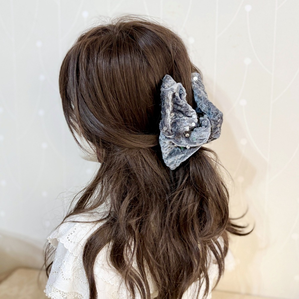 ＊哈娜髮飾＊三角抓夾 /水餃超大鯊魚夾 灰色亮片 髮量多 馬尾 髮夾 包頭 公主頭 盤髮 頭飾 手工髮飾 獨家-細節圖2