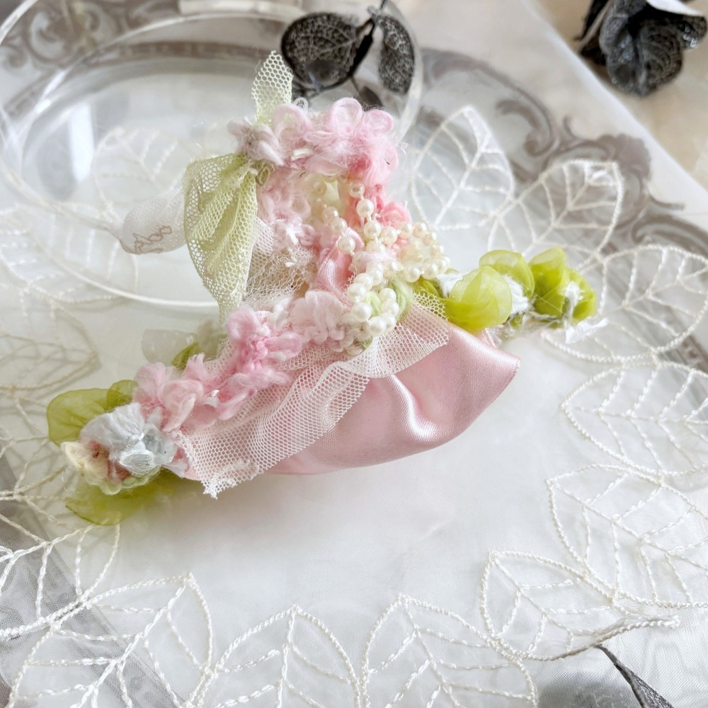 ＊哈娜髮飾＊手工紗線髮夾/毛線鯊魚夾 超大抓夾 髮量多 髮飾 飾品 新娘頭飾 盤髮 丸子頭 包頭 禮物 生日-細節圖3