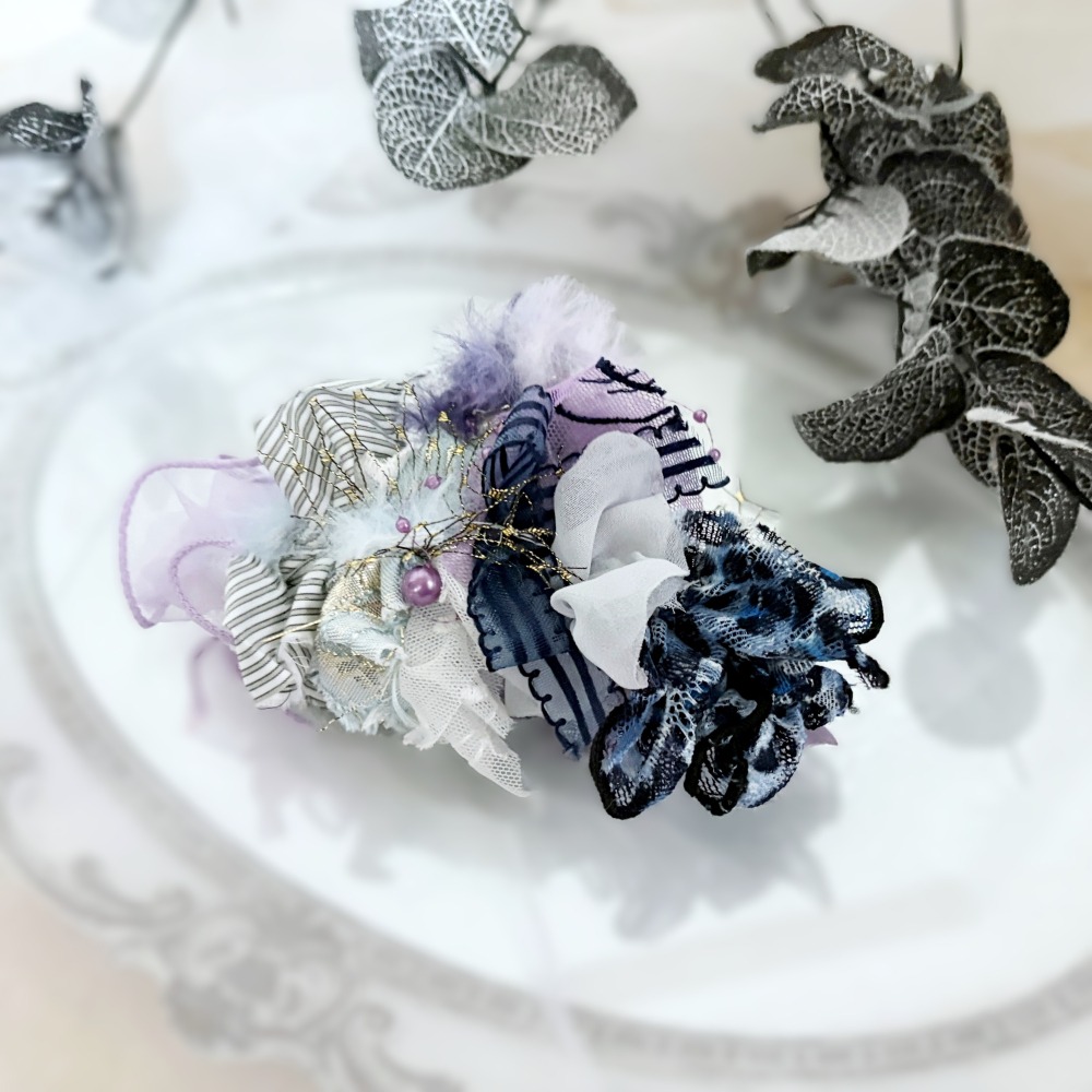 ＊哈娜髮飾＊手工紗線髮夾/毛線鯊魚夾 超大抓夾 髮量多 髮飾 飾品 新娘頭飾 盤髮 丸子頭 包頭 禮物 生日-細節圖3